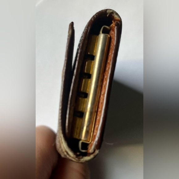 Louis VUITTON MONOGRAM KEY CASE/HOLDER - Picture 7 of 8